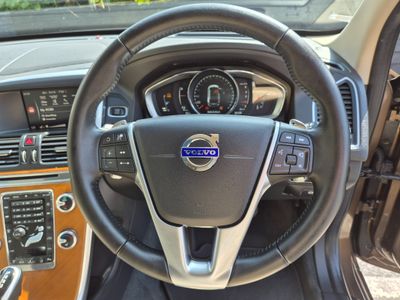 2017 Volvo XC60