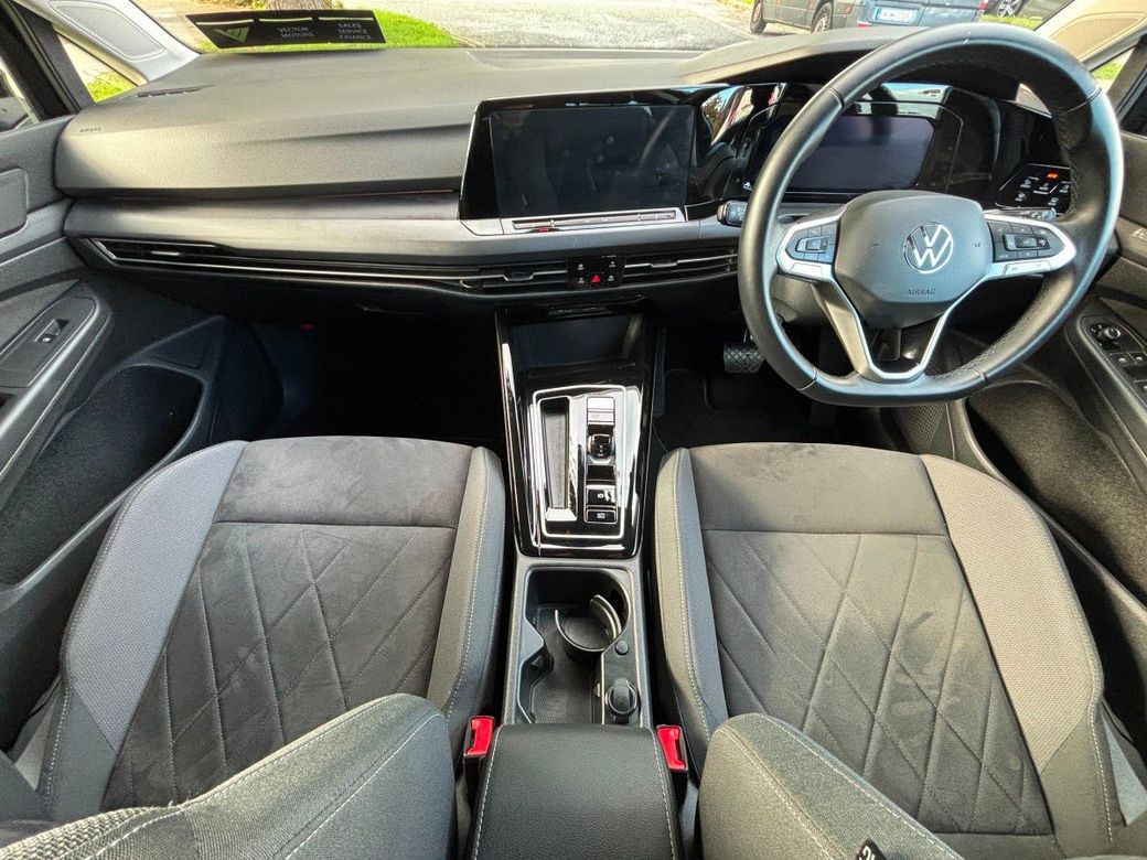 2024 Volkswagen Golf