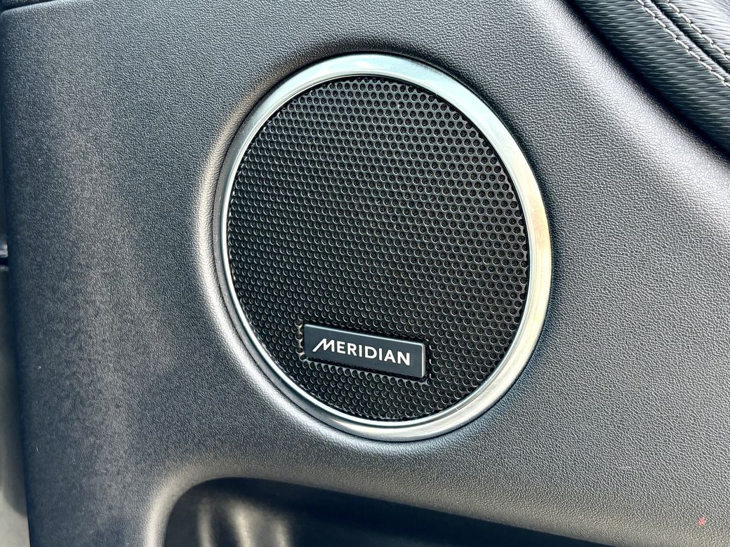 2025 Land Rover Discovery Sport