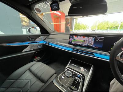 2024 BMW i7