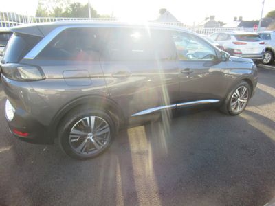2022 Peugeot 5008