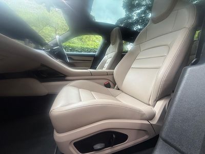 2023 Porsche Taycan