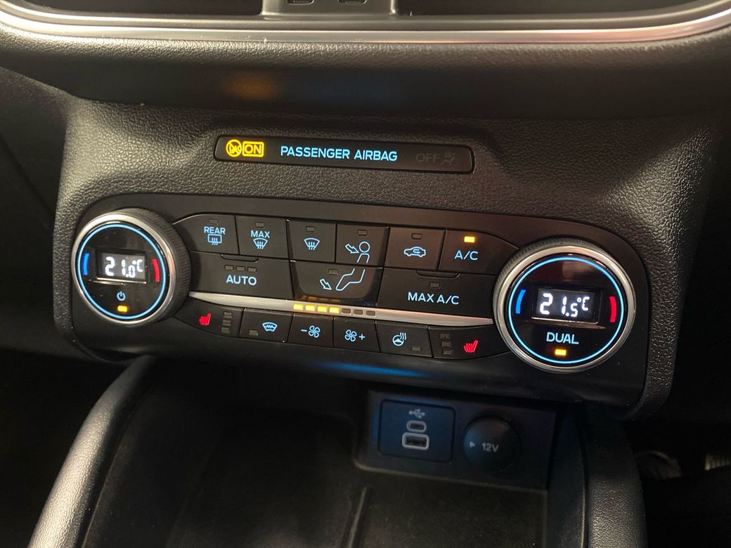 2022 Ford Kuga