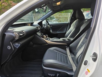 2016 Lexus IS