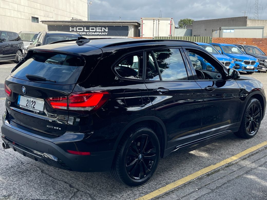 2022 BMW X1