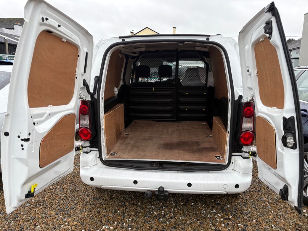 2019 Peugeot Partner