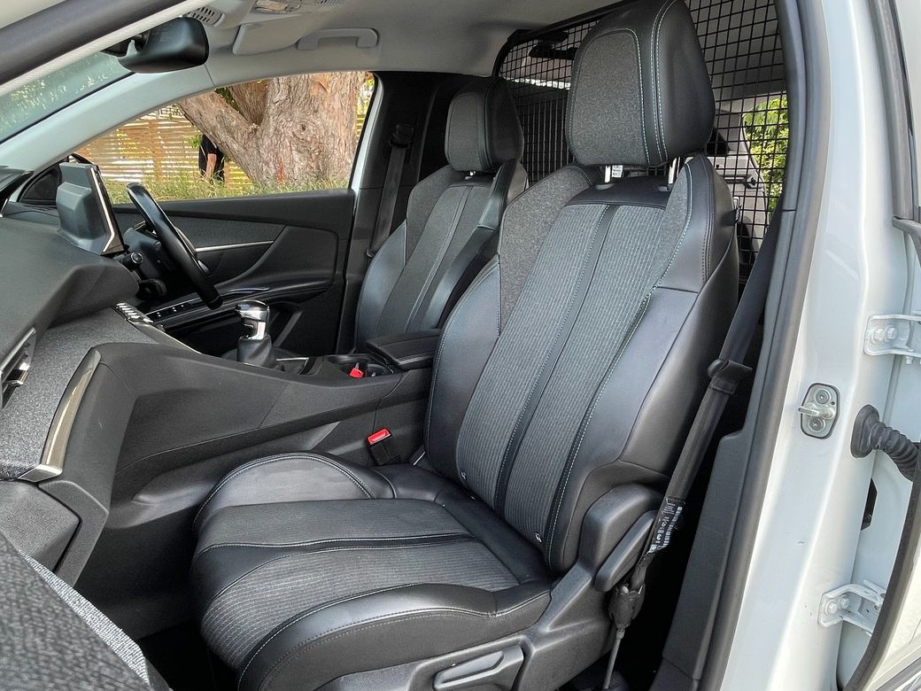 2022 Peugeot 3008