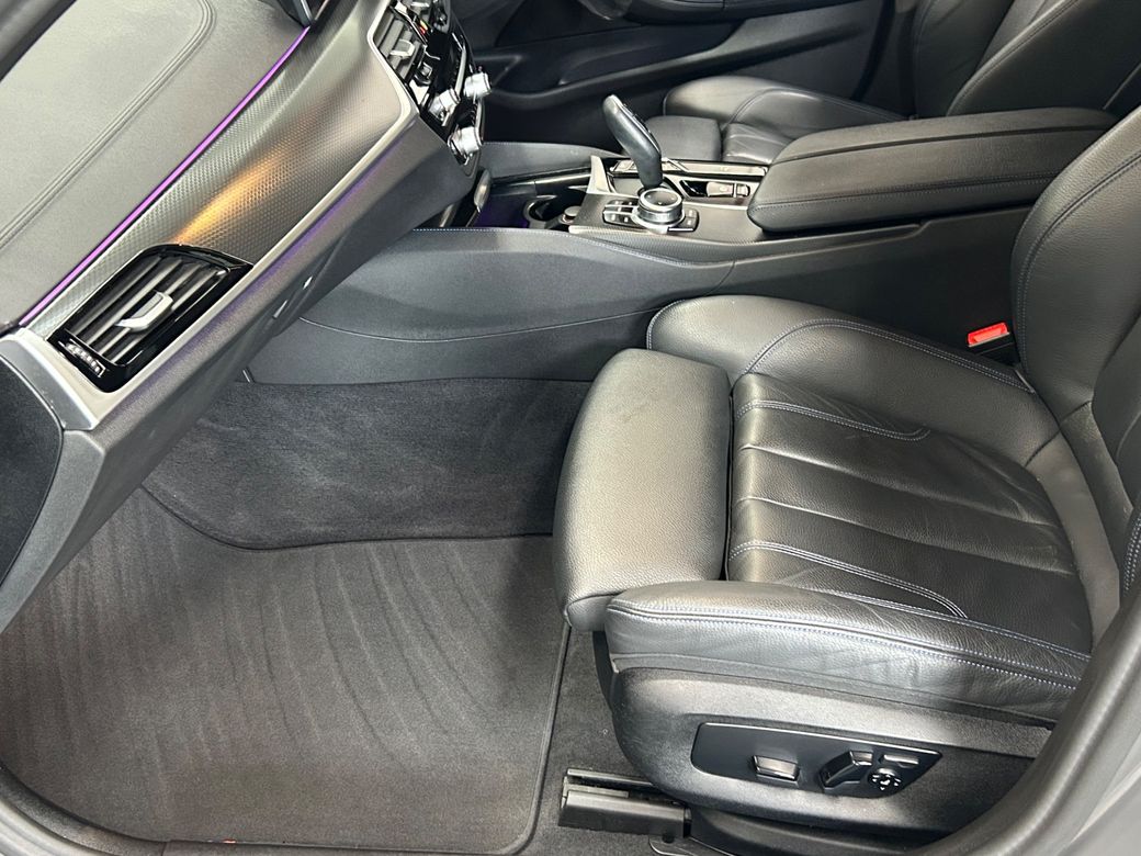 2022 BMW 5 Series