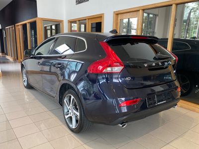 2016 Volvo V40