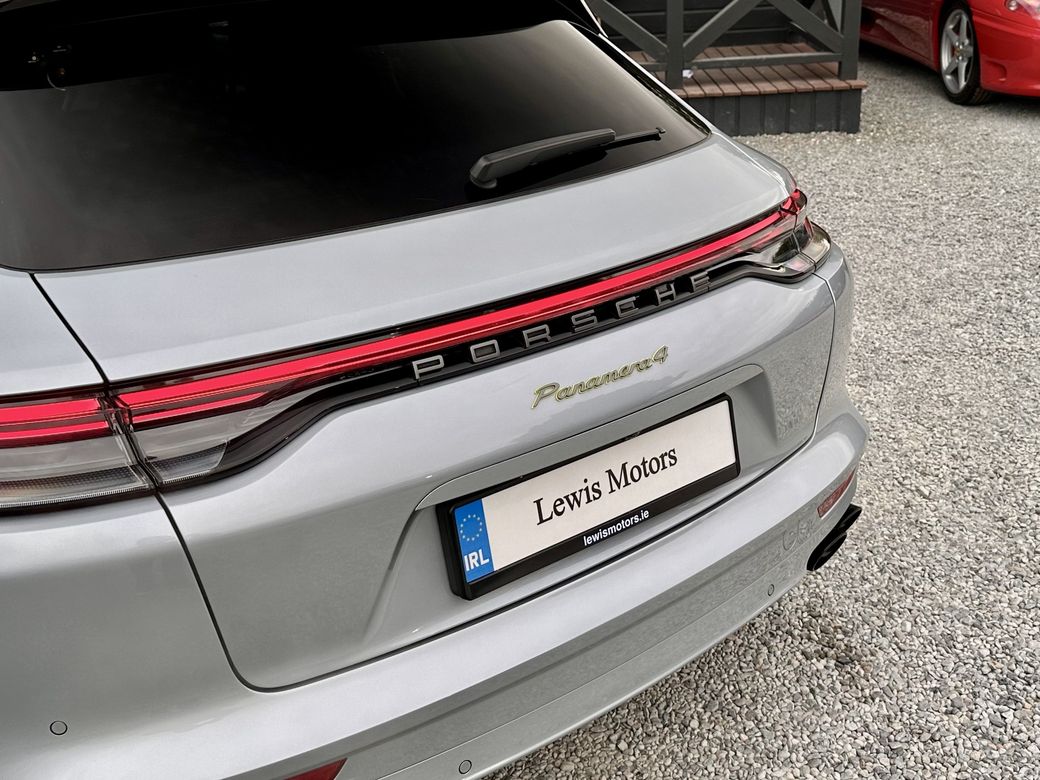 2023 Porsche Panamera
