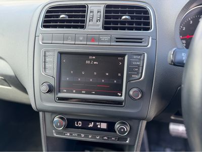 2015 Volkswagen Polo
