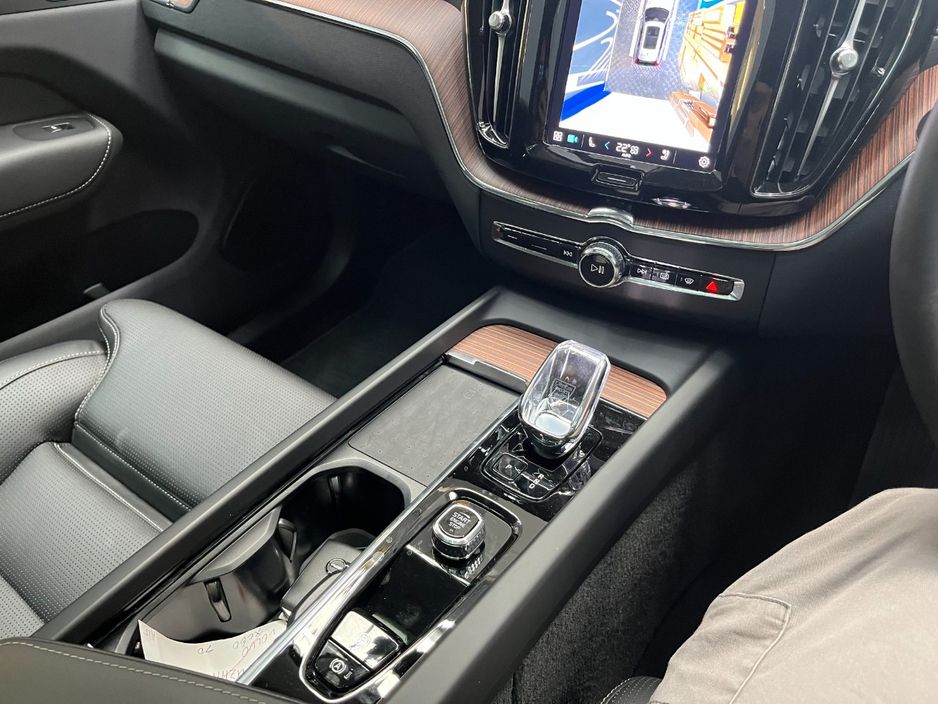 2024 Volvo XC60