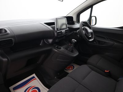 2022 Peugeot Partner