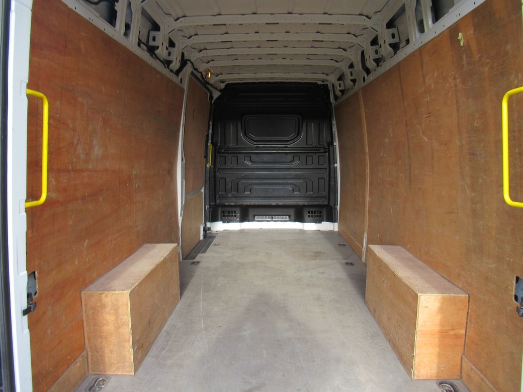 2023 Volkswagen Crafter