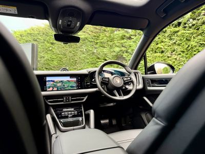 2024 Porsche Cayenne