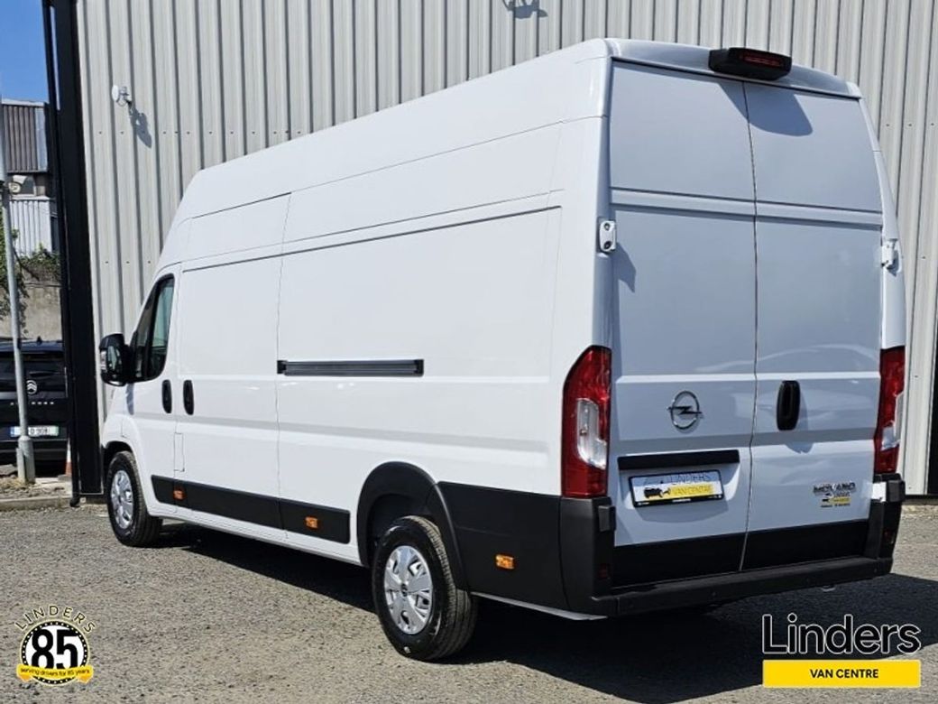 2026 Opel Movano