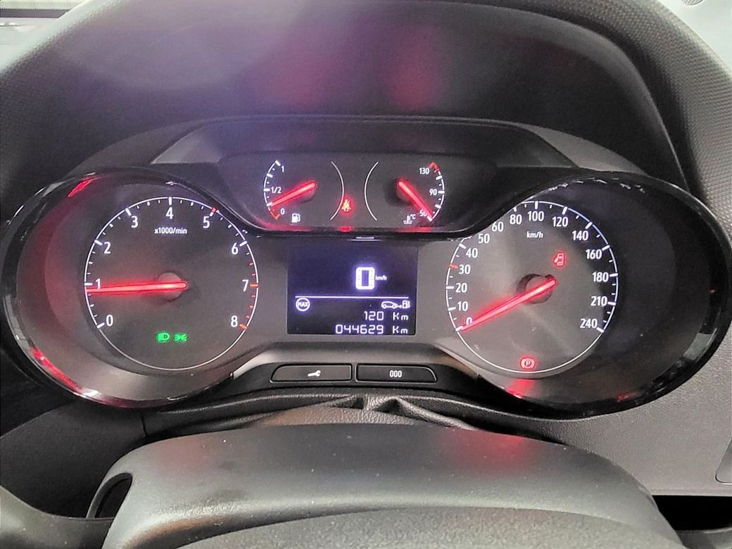 2019 Opel Crossland X