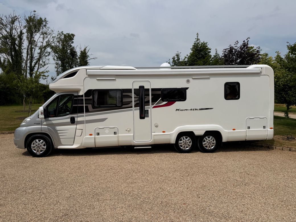 2012 SWIFT  KON TIKI 669 TAG AXEL R.H.D MANUAL C1 REQUIRED 