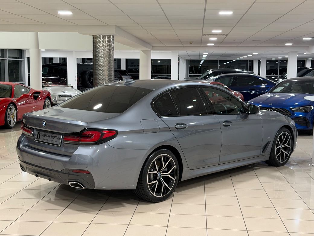 2021 BMW 5 Series