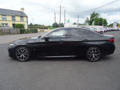 2021 BMW 520