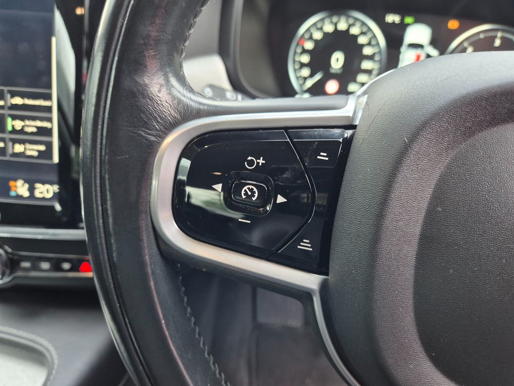 2018 Volvo S90