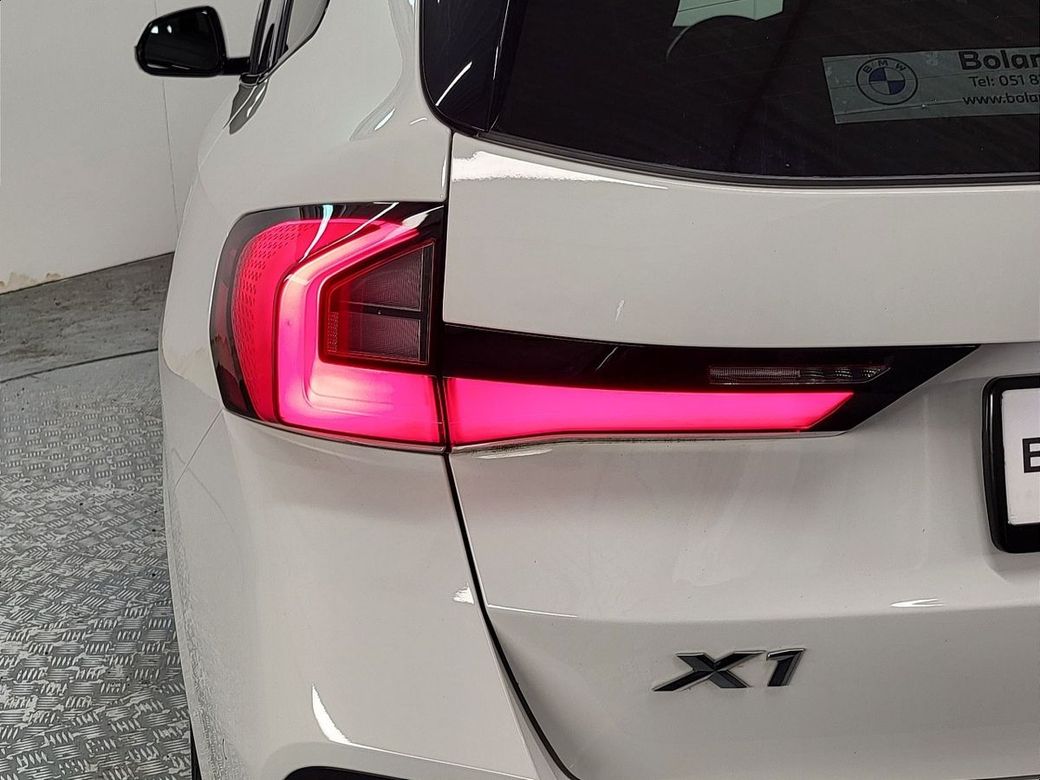 2023 BMW X1