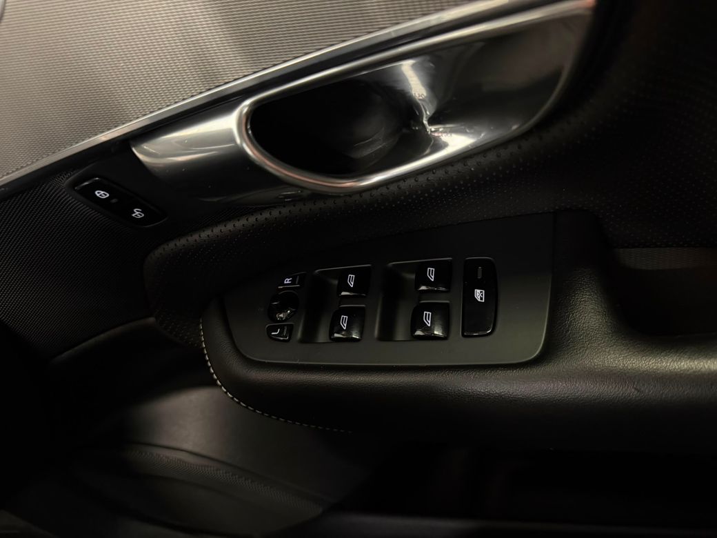 2016 Volvo XC90