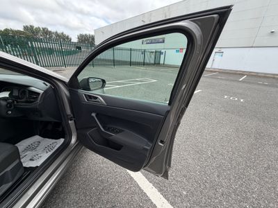 2019 Volkswagen Polo