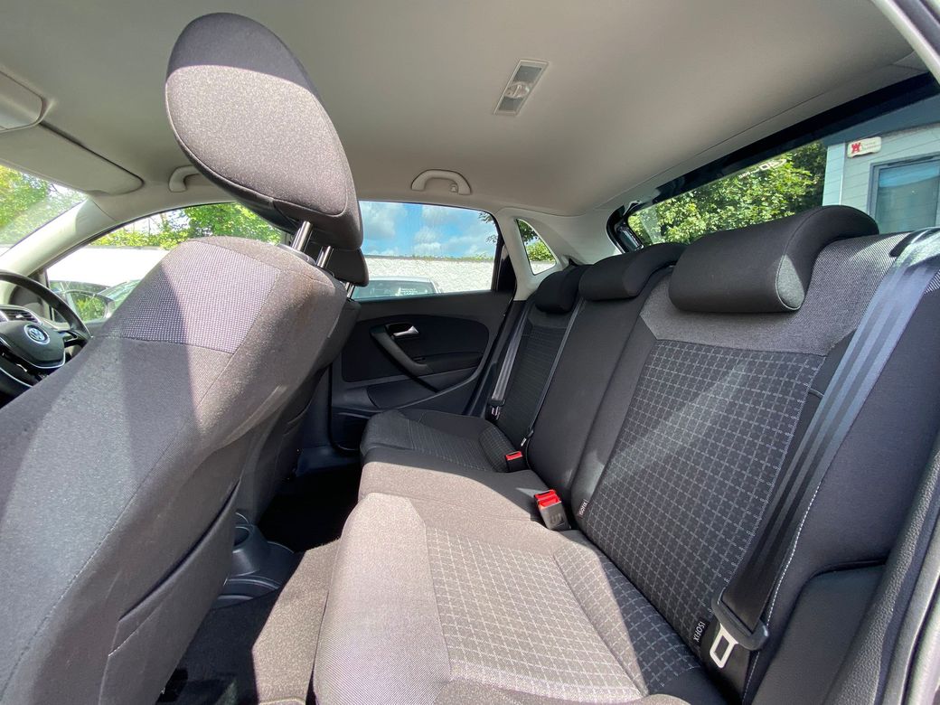 2016 Volkswagen Polo