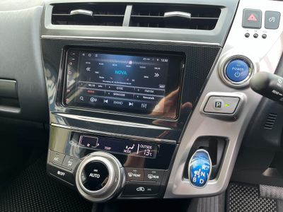 2016 Toyota Prius Alpha