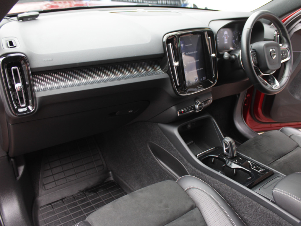 2019 Volvo XC40