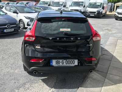2018 Volvo V40
