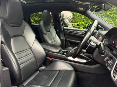2022 Porsche Cayenne