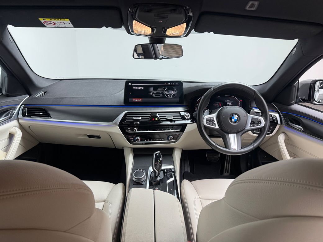 2022 BMW 5 Series