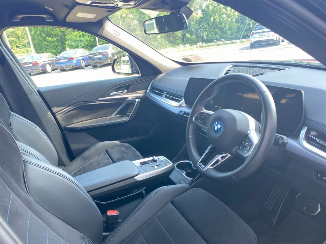 2024 BMW iX1