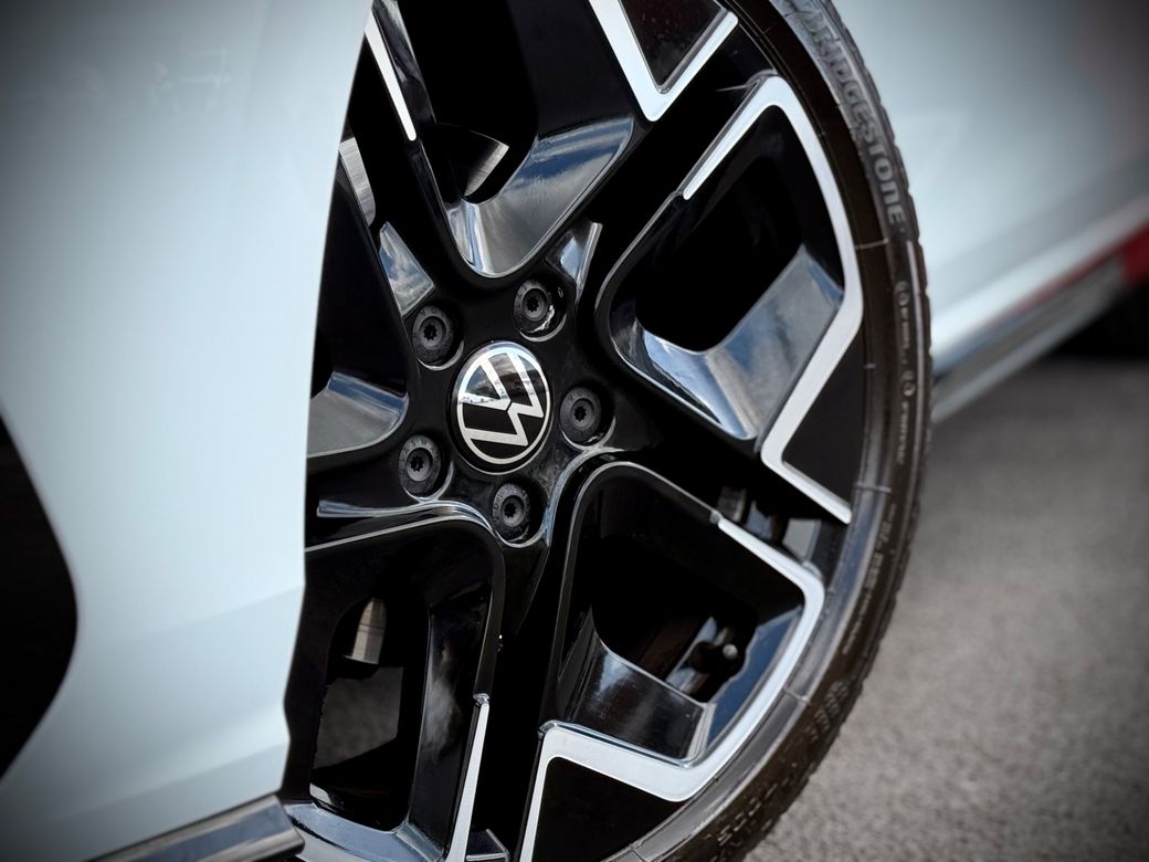 2025 Volkswagen Golf