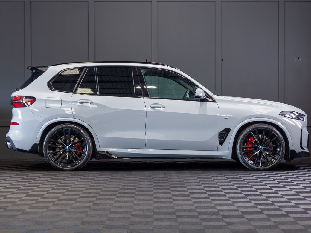 2025 BMW X5