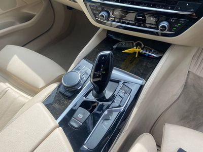 2017 BMW 5 Series