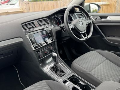 2019 Volkswagen Golf