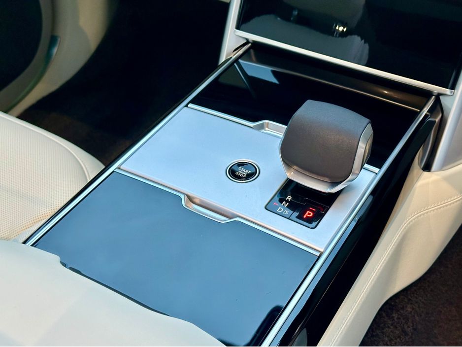 2026 Land Rover Range Rover