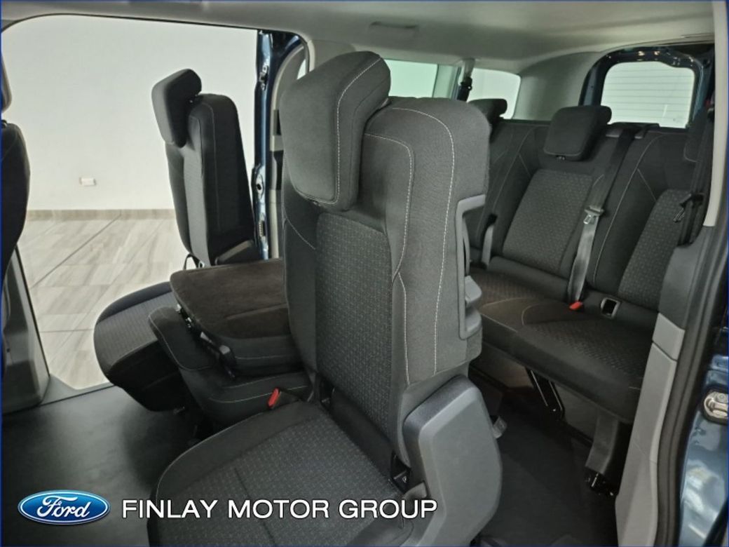 2025 Ford Tourneo Custom