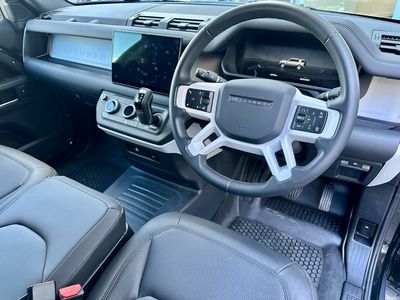 2025 Land Rover Defender