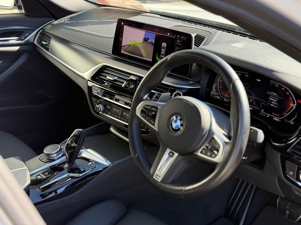 2021 BMW 5 Series