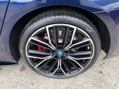 2022 BMW 5 Series