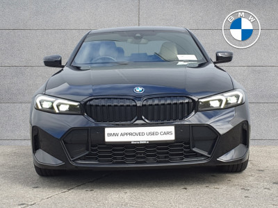 2023 BMW 330