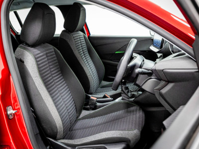 2025 Peugeot 208