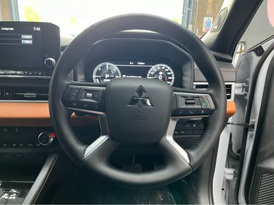 2024 Mitsubishi Outlander