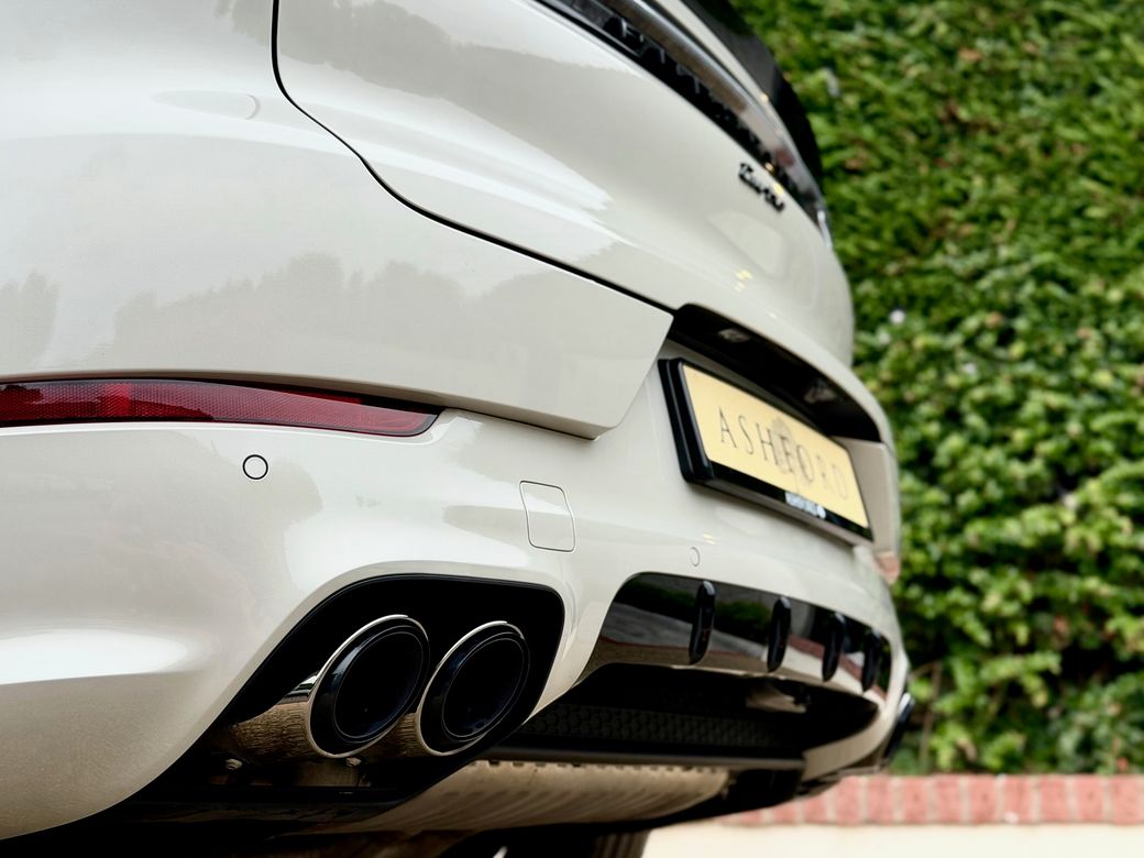 2025 Porsche Cayenne