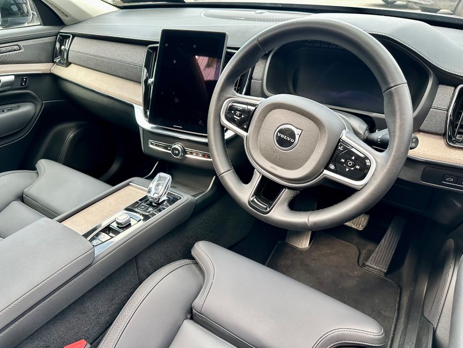 2025 Volvo XC90