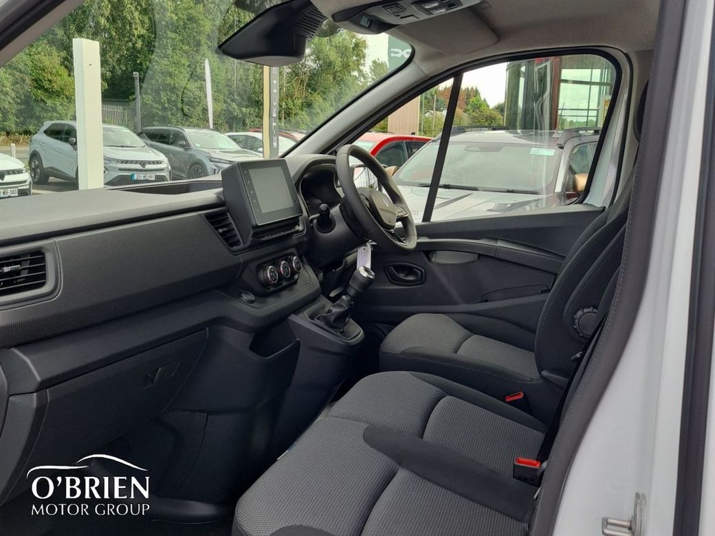 2025 Renault Trafic
